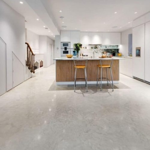 16-cozinha-moderna-com-piso-de-concreto-polido
